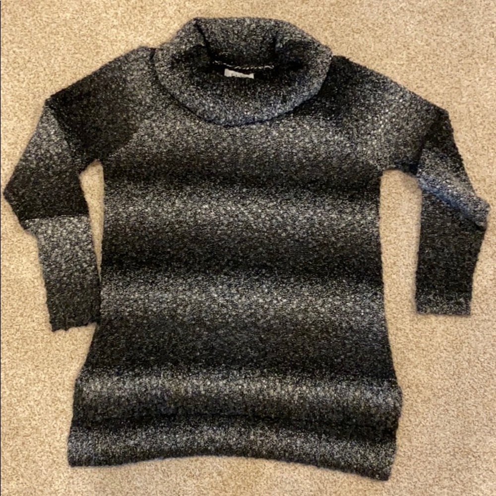 Cute Elle sweater